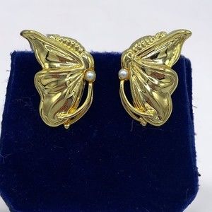 VINTAGE GOLD PLATED FAUX PEARL BUTTERFLY CLIP EARRINGS SIGNED JOAN RIVERS